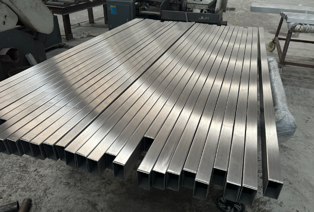 深圳不锈钢方管